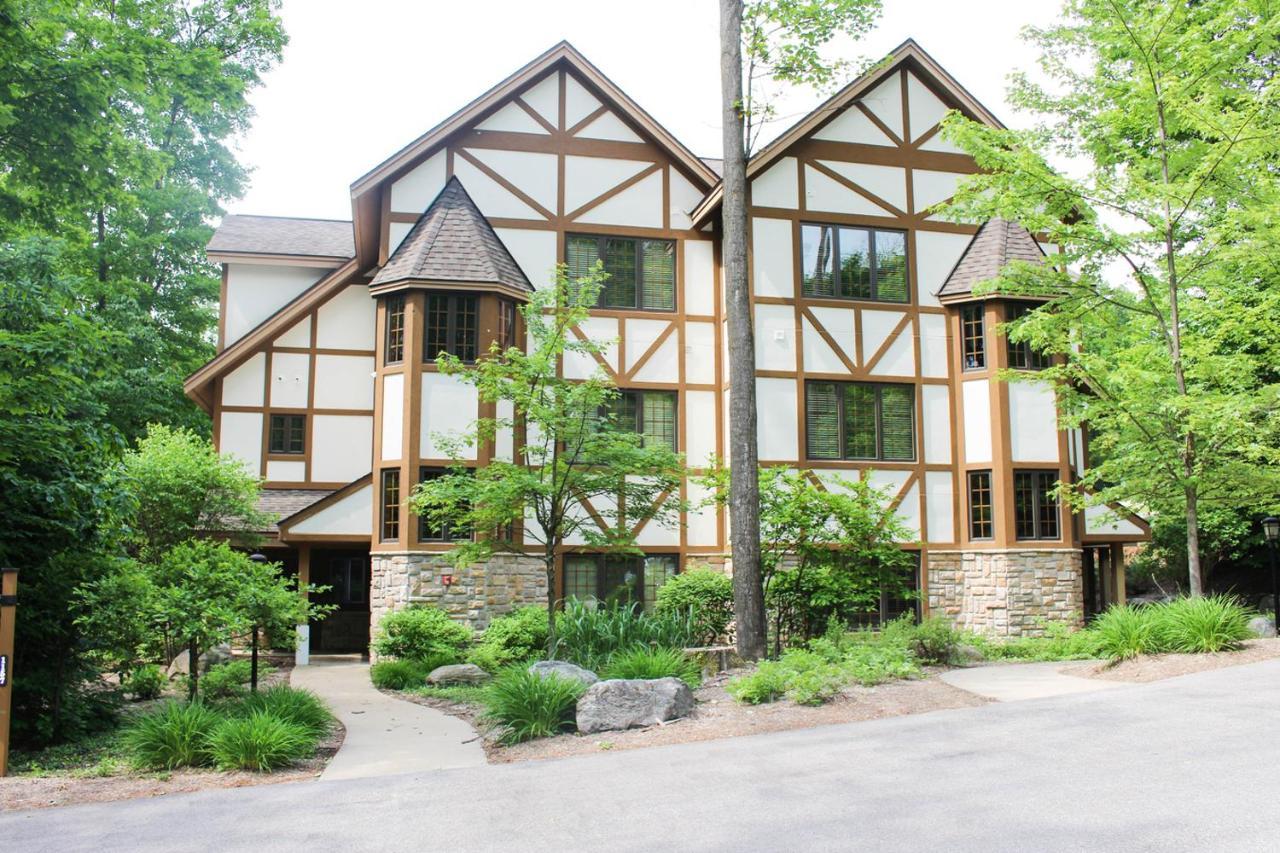 The Highlands At Harbor Springs Hotel ภายนอก รูปภาพ