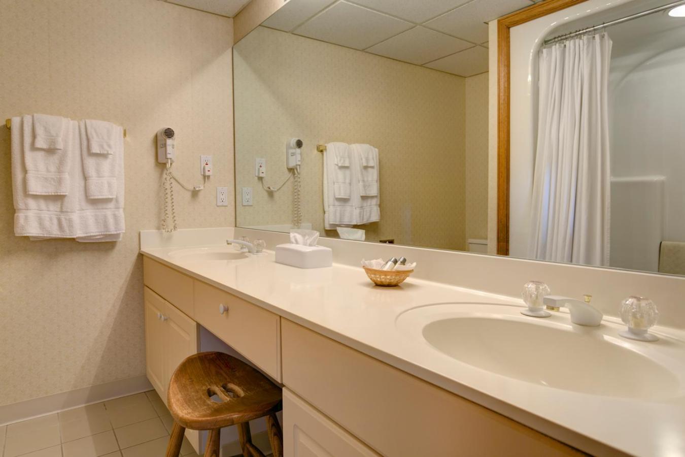 The Highlands At Harbor Springs Hotel ห้อง รูปภาพ